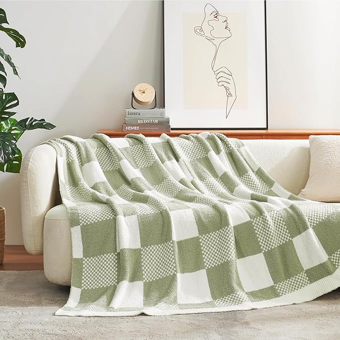 Snuggle Sac Checkered Blanket, Sage Green Throw Blanket for Couch Plaid Microfiber Fluffy Warm Cozy Fuzzy Soft Throw Blanket Reversible Checker Blankets for Sofa, Chair, Bed, 60x80 inches