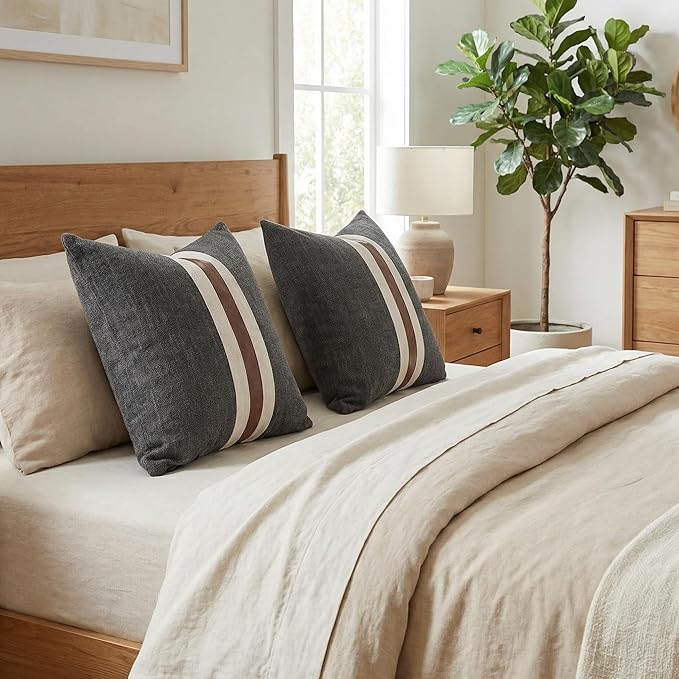 BOYSUM Set of 2 Leather Throw Pillow Covers Cotton Linen Decor Patchwork Pillow Cover Faux Leather Pillows Cover for Couch Sofa Living Room Bedroom,Black 24"x24"
