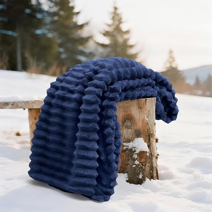 Joiedomi Navy Blue Throw Blanket for Couch, Soft & Warm Blue Fleece Blankets Gifts for Women Men Mom, Cozy Cute Soft Throw 50x60 Inches