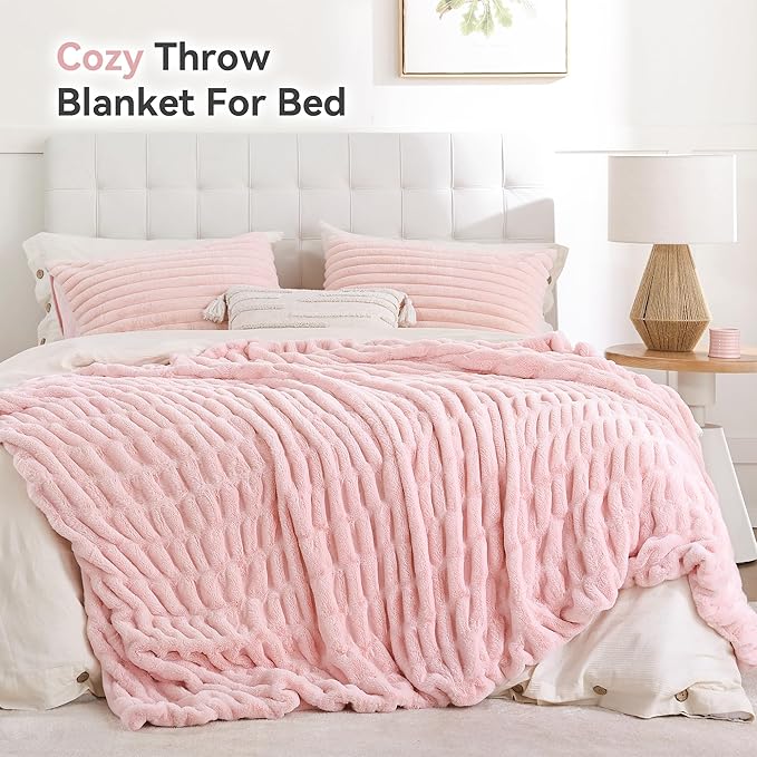 Smoofy Blush Pink Throw Blanket for Couch – Ultra Soft Cozy Plush Fluffy Blanket with Faux Rabbit Fur, Fuzzy Lightweight Fleece for Sofa, Bed & Office, Gift for Women, Home Room Decor Throw 50"x60"