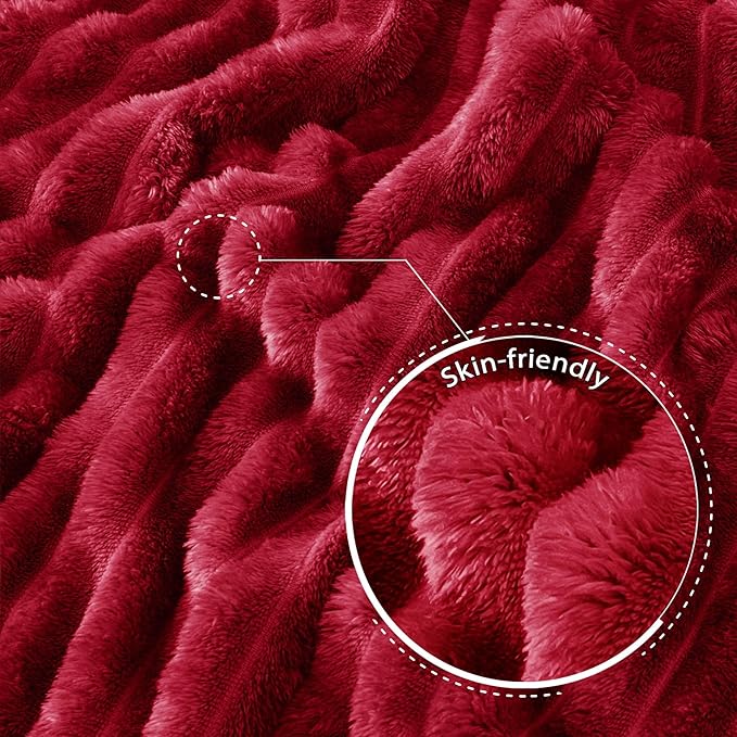Exclusivo Mezcla Fleece Throw Blanket for Couch, Super Soft Striped Jacquard Bed Blanket, Lightweight Fuzzy Cozy for All Seasons, 50x60 Inches, Deep Red