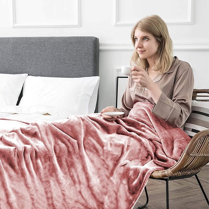 IR Imperial Rooms Fleece Blanket 2 Pack - Super Soft Fluffy Pink Throw Blanket for Sofa and Bed - Warm and Cozy Lightweight 400 GSM Microfiber Bed Throws Blankets, 50x60 Inches (Throw/Travel)