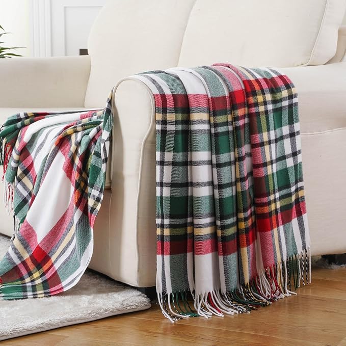 BATTILO HOME Christmas Green Plaid Throw Blanket for Couch Bed, Decorative Red Green Blanket Throw, Buffalo Checkered Plaid Blankets and Throws Farmhouse Style for Home Christmas Decor 50"x60"