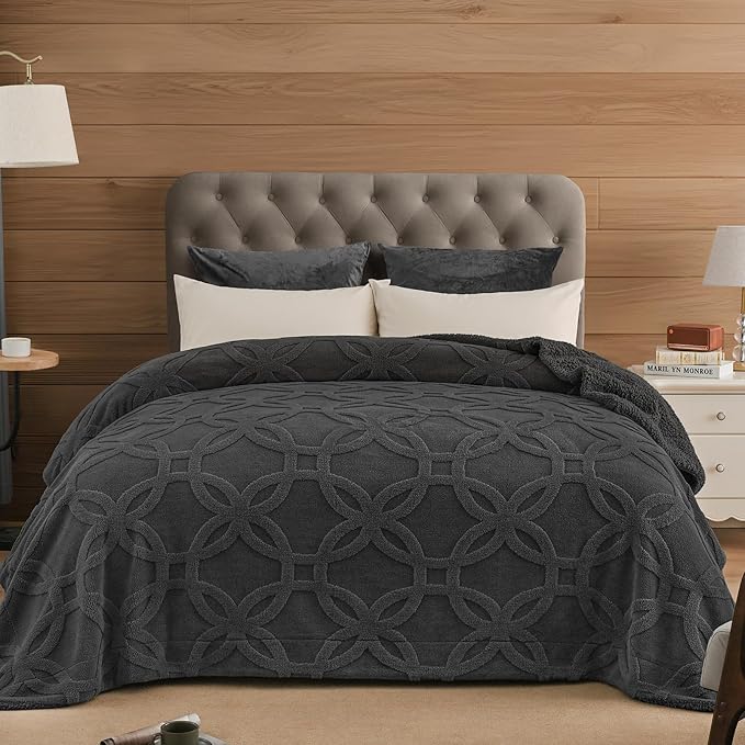 PHF Soft Sherpa Fleece Blanket King Size for Bed, 510GSM Fleece Lightweight Yet Warm Blanket, No Shed No Pilling, 108" x 90", Tufted Jacquard Cozy Thick Bed Throw for Home Decor Christmas, Dark Grey