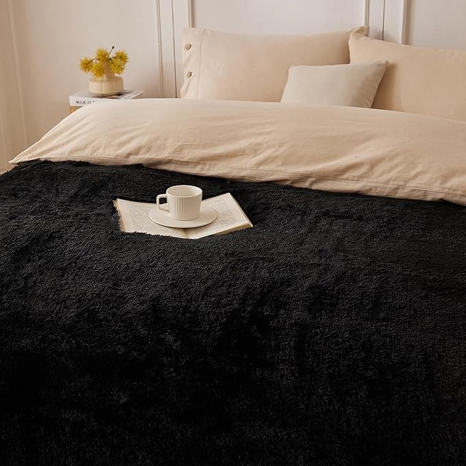 COOVA Ultra Soft Faux Fur Twin Blanket – Fuzzy Fluffy Cozy Microfiber Blankets, Warm Thick Plush Sherpa Fleece Throw Blanket for Couch,Bed,Sofa,Ideal Gift for Women.(Black, 60"x80")