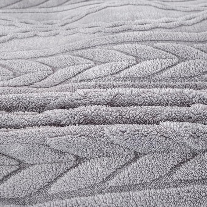 YUSOKI Queen Size Blanket Single Layer,Weight(4.4lb),370GMS-3D Stylish Design for Gift Home Decor (Light Grey,90"x90")