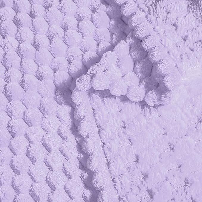 Vessia Flannel Fleece Throw Blanket(50x70 inch), 3D Jacquard Light Purple Fuzzy and Warm Blanket for Couch, Sofa, Bed, 300GSM Super Soft Touch Cozy Lightweight Lilac Throw for All-Season Home Decor