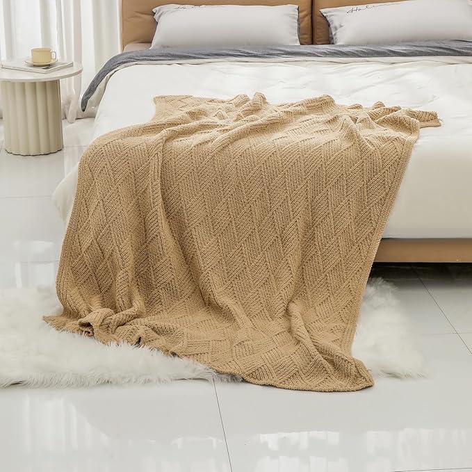 bearberry Super Soft & Fuzzy Minky Throw Blanket Lightweight All-Season - Diamond Stitch Plush Fleece for Couch, Bed, Sofa | Machine Washable Cozy Gift for Women, Men, Home (Camel, 40”x50”)