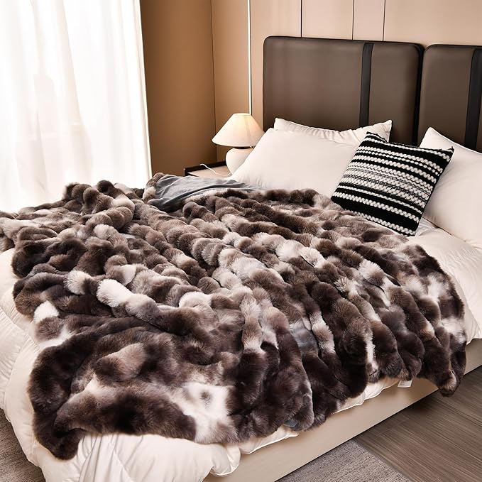 H&D Faux Fur Throw Blanket for Couch,Fluffy Cozy Soft Plush Luxury Thick Fuzzy Fleece Blanket for Couch Bed Sofa Bedroom Living Room,Comfy Bubble Blanket