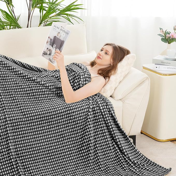 Zyrah Black and White Fleece Throws for Couch Super Soft Throw Blanket Plaid Lightweight Decorative Fuzzy Cozy Blankets for Sofa Chair Bed 50x60 Inches