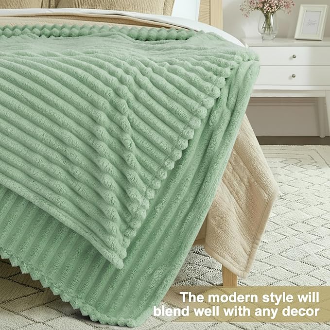 decorUhome Soft Fleece Sage Green Twin Blanket for Bed, Cozy Fluffy Plush Flannel Striped Throws for Couch Sofa, Lightweight Decorative Ribbed Fuzzy Blanket for Woman, 60x80 Inches