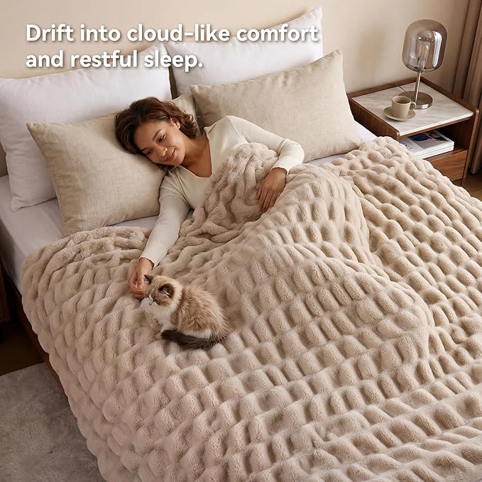Smoofy Linen Throw Blanket for Couch – Ultra Soft Cozy Plush Fluffy Blanket with Faux Rabbit Fur, Fuzzy Lightweight Fleece for Sofa, Bed & Office, Gift for Women, Home Room Decor Throw 50"x 60"