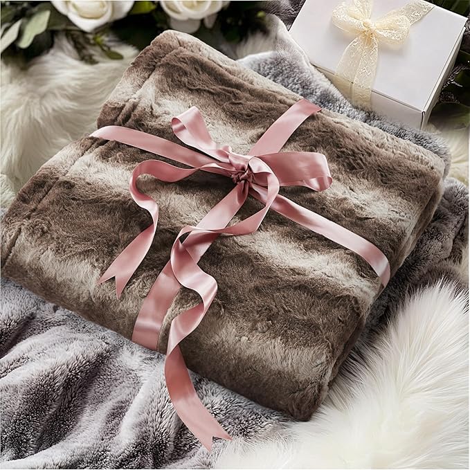 Madison Park Queen Size Ultra-Soft Poly Fur Blanket Queen Size, Reversible Plush, All Season & Lightweight Queen Fuzzy Blanket for Bed, Couch & Sofa, Zuri, Full/Queen Brown