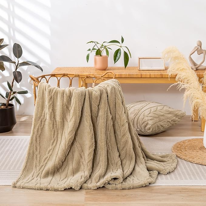YUSOKI Sherpa Twin XL Blanket-3D Stylish Design Super Soft Fuzzy Cozy Warm Blanket Thick Plush Fluffy Furry Blankets for Teen Girls Women Couch Bed Sofa Chair Men Boys Gift(Tan,65"x90")