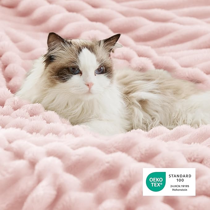 Bedsure Sherpa Blanket King Size for Bed - Super Soft, Cozy Fleece Thick Warm Blanket for Winter, GentleSoft Home Room Decor, Pink, 108x90 Inches