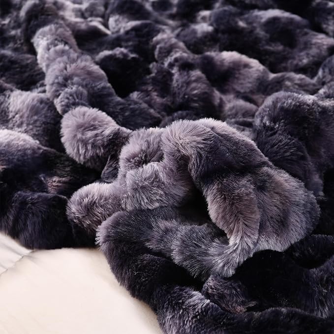 H&D Faux Fur Throw Blanket for Couch,Fluffy Cozy Soft Plush Luxury Thick Fuzzy Fleece Blanket for Couch Bed Sofa Bedroom Living Room,Comfy Bubble Blanket