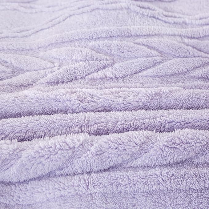 YUSOKI Twin XL Blanket Single Layer,Weight(3.1lb),370GMS-3D Stylish Design for Gift Home Decor (Lavender Fog,65"x90")