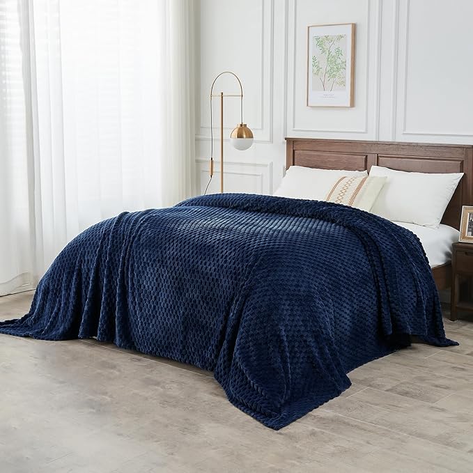 FY FIBER HOUSE Oversized King Blanket 120" x120" Seamless Extra Large Bed Blanket 10' x 10' Super Soft Plush Fuzzy Huge Blankets for Couch Office Sofa, Navy