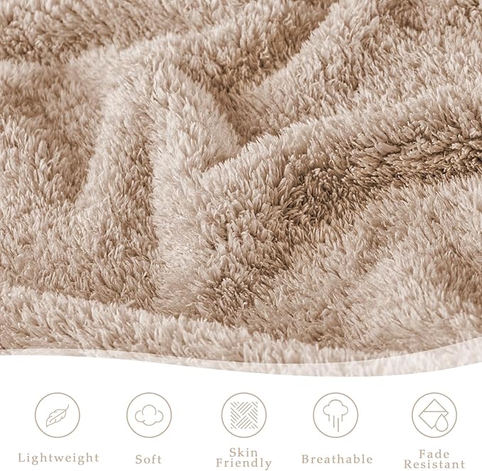 Exclusivo Mezcla Fleece Camel Throw Blanket for Couch Sofa, Ultra Soft, Lightweight and Fluffy Blankets for Women, All Season, 50x60 Inches