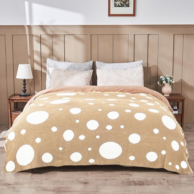 CozeCube Super Soft Fullfy Microfiber Reversible Knitted Blankets, Warm Cozy Fuzzy Plush Throw, Beige and White Polka Dot Throw Blanket for Couch Bed Sofa, 60" x 80"