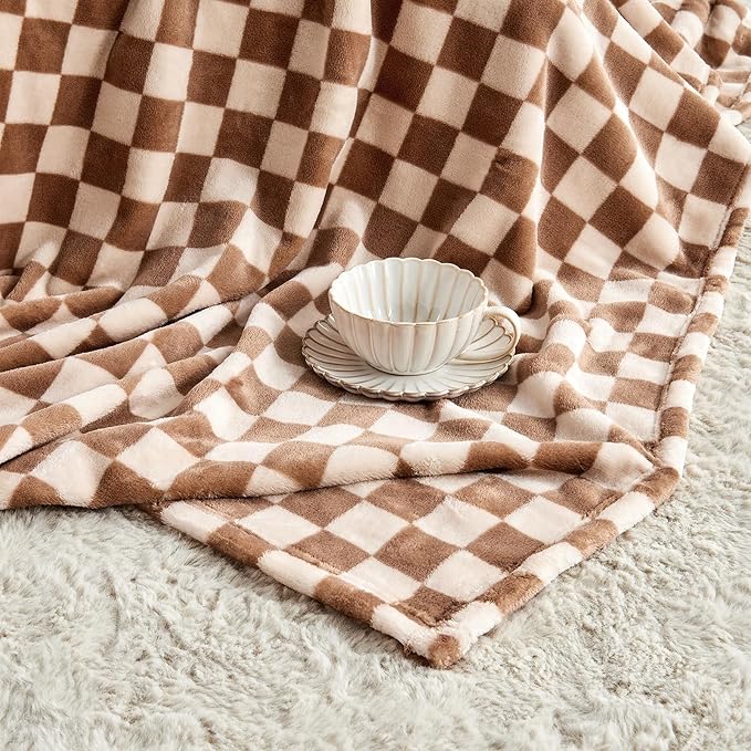 FY FIBER HOUSE Checkered Flannel Fleece Throw Blanket Queen Size Soft Cozy Checkerboard Grid Print Chessboard Gingham Pattern Blankets for Bed Couch Sofa, 90"x90", Khaki
