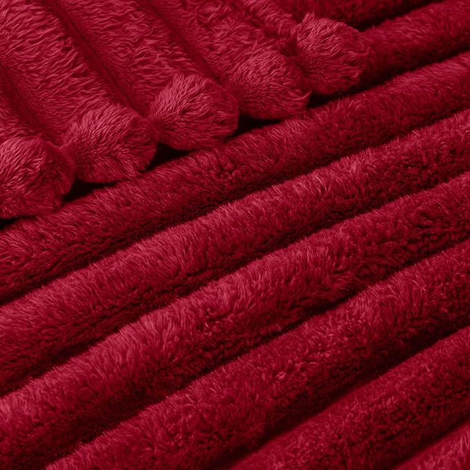 Exclusivo Mezcla Fleece Throw Blanket for Couch, Super Soft Striped Jacquard Bed Blanket, Lightweight Fuzzy Cozy for All Seasons, 50x60 Inches, Deep Red