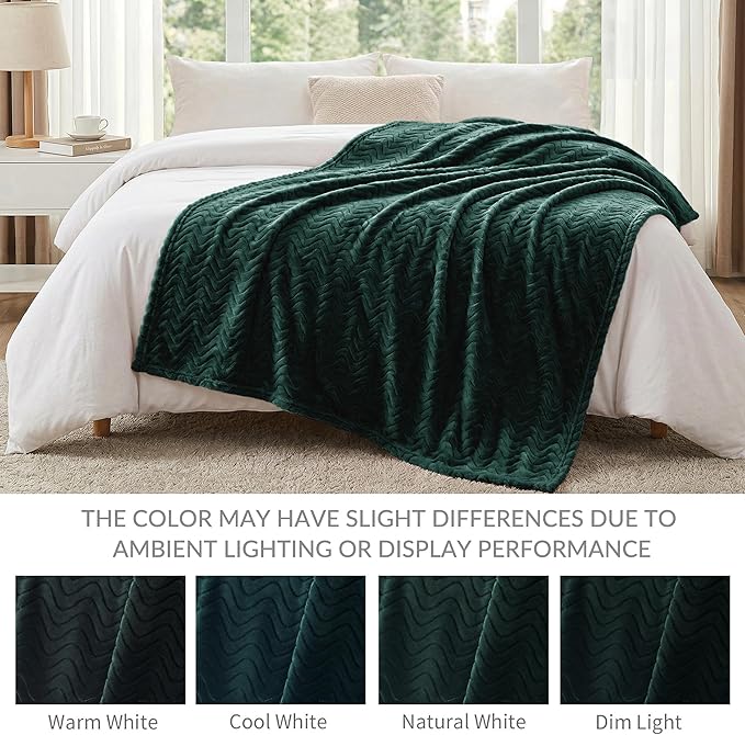 Exclusivo Mezcla Fleece Throw Blanket for Couch, Cozy Lightweight Blankets for All Season, Decorative Giftable Fuzzy Plush Wave Textured Throws for Women, Men, Forest Green, 50x70 Inches