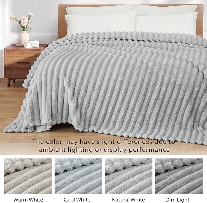 Exclusivo Mezcla Fleece Throw Blanket for Couch, Super Soft Striped Jacquard Bed Blanket, Lightweight Fuzzy Cozy for All Seasons, 50x60 Inches, Light Grey