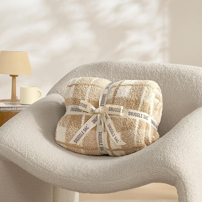 Snuggle Sac Checkered Throw Blanket for Couch, Super Soft Cozy Warm Knit Netural Decorative Fluffy Blankets, Reversible Buffalo Plaid Microfiber Throws for Sofa Bed, Beige Plaid, 50x60 Inches