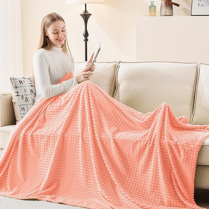 EMME Fleece Blanket Twin Size Luxury Flannel for Couch Bed Sofa Chair, Soft, Plush, Warm and Cozy Blanket with Geometric Grid Design (Pink, 60'' x 80'')
