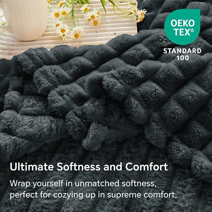 BEDELITE Charcoal Gray Throw Blanket for Couch and Bed- Super Soft and Warm 3D Checkered Fluffy Fuzzy Fleece Blanket, Luxurious Plush Cozy Blanket for Room Decor Spring, 50x60 inches