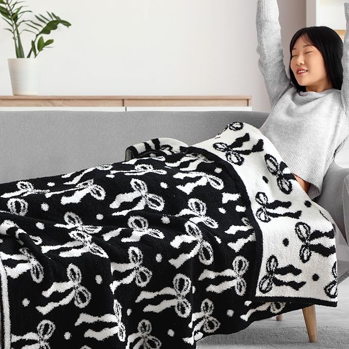Buryeah Black Bow Blanket Soft Microfiber Double Sided Bow Throw Blanket 50"x 60" Coquette Aesthetic Plush Bedding Stuff Sofa Chair Dormitory Room Decor for Women, Wedding Bridesmaid Gifts, Mother