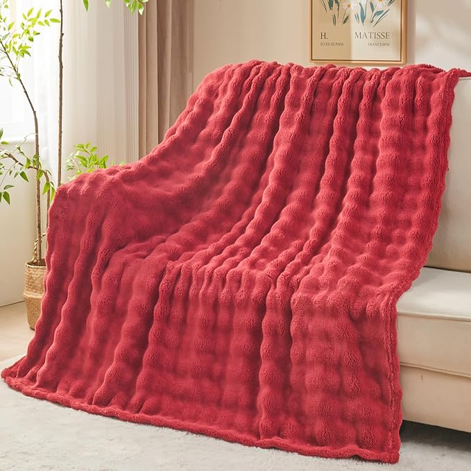 NEWCOSPLAY Twin Blanket for Couch Red Super Soft Flannel Fleece 3D Bubble Lightweight Bed Blanket All Season Use (Red, Twin(60"x80"))