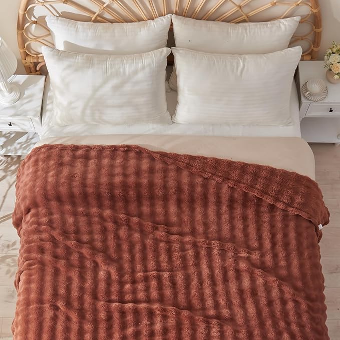 NEWCOSPLAY King Blanket for Couch Coffee Super Soft Flannel Fleece 3D Bubble Lightweight Bed Blanket All Season Use (Coffee, King(90"x110"))