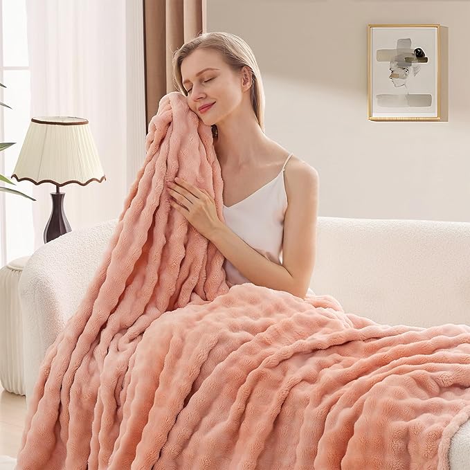 3D Bubble Plush Blanket Textured Fleece Throw Soft Warm Cozy Blanket Couch Bed Twin Pink 60x80 Inches