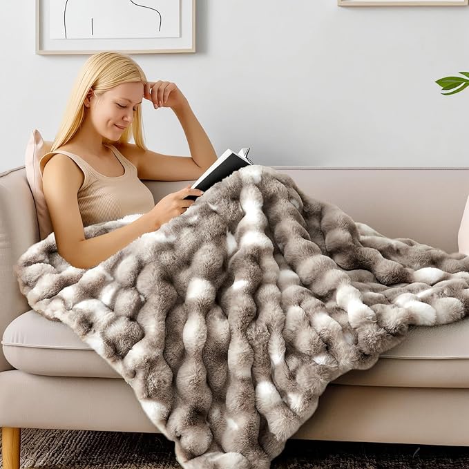BEDELITE Faux Fur Throw Blanket for Couch, Decorative Tie-Dye Taupe Plush Bubble Blanket - Super Soft & Cozy Fluffy Faux Rabbit Fur Blanket for Women Gift, 50x60 Inches