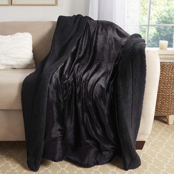 Genteele Sherpa Throw Blanket Super Soft Reversible Ultra Luxurious Plush Blanket, 50 x 60 inches, Black/Black