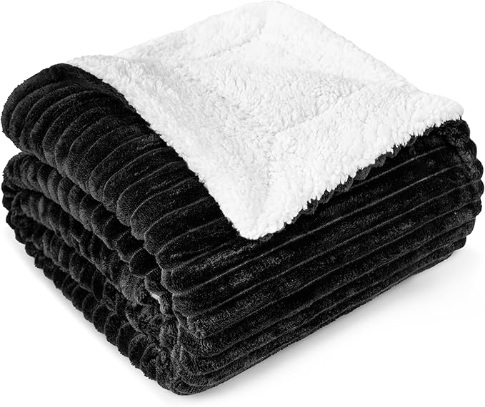 PAVILIA Black Sherpa Fleece Throw Blanket for Couch, Soft Plush Fuzzy Blankets, Fluffy Flannel Sherpa Blanket for Sofa, Warm 3D Ribbed Winter Blanket Gift, 50x60 inches