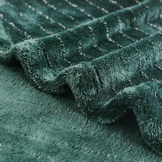 Super Soft Flannel Throw Blanket 50x60 Inches, Premium Gold Glitter Stripes Silky Fleece Lightweight Bed Blanket All Season Use, Dark Green, 50"x60"