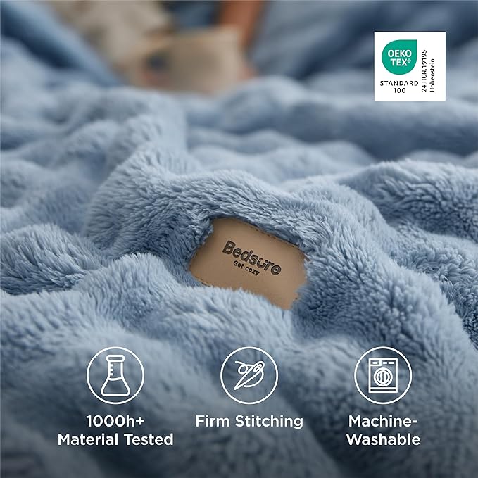 Bedsure 3D Fleece Bubble Blanket for Couch - GentleSoft Blue Twin Blanket for Sofa Bed Room Decor - Luxury Soft Cozy Gifts for Her, Lightweight, All Seasons, Celestial Blue, 60"×80"