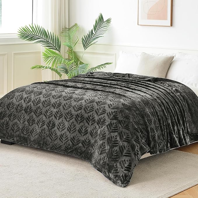 Exclusivo Mezcla King Size Fleece Blanket for Bed, Super Soft and Cozy Blankets All Season Use, Leaves Pattern, Plush Fuzzy Lightweight, Dark Grey, 90x104 Inch
