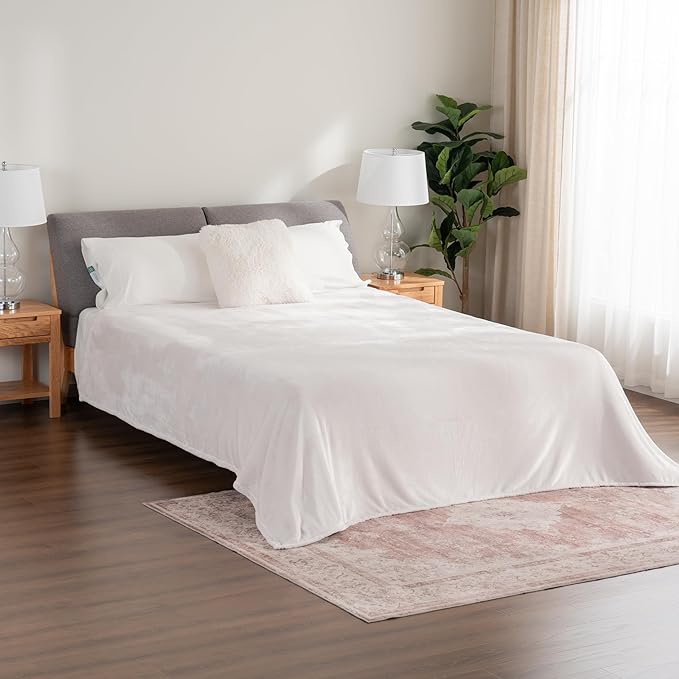 Berkshire Blanket Classic VelvetLoft® Solid Bed Blanket Queen Size,Lightweight Cozy Flannel Plush Blanket for Bed and Couch,Macadamia,90x90 Inches