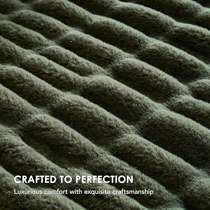 EVERGRACE Luxurious Soft Faux Rabbit Fur Throw Blanket, Cozy Fuzzy Plush Warm Throws for Couch Bed Sofa Chair Home Decor, Ruched Bubble Fluffy Blanket with Reversible Velvet, 50" x 60", Loden Green