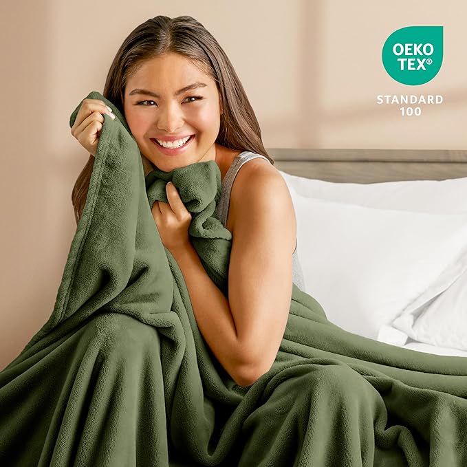 Bare Home Fleece Blanket - Full/Queen - Ultra-Soft Lightweight for Bed, Sofa, and Couch - Luxury Microplush - Cozy Warm Blanket (Full/Queen, Cypress)