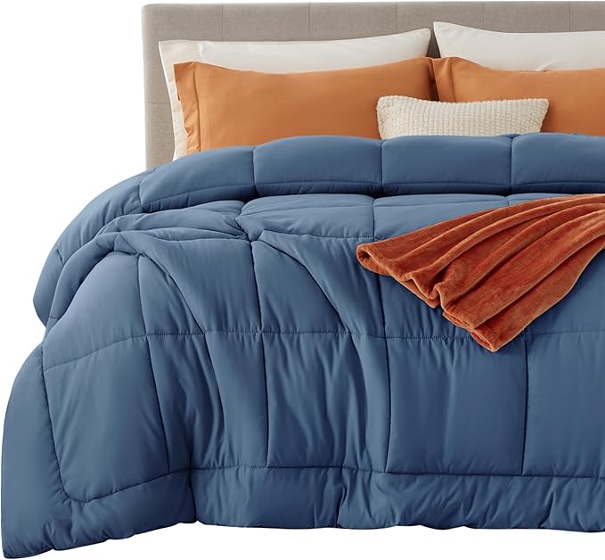 Bedsure Comforter Duvet Insert - Quilted Comforters Cal King Size, All Season Duvet, GentleSoft Down Alternative Bedding, with 8 Tabs, Gifts for Women/Men, Dark Slate Blue, Cal King 96x102Inche