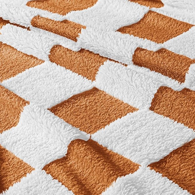 Exclusivo Mezcla Fleece Blanket Twin Size, Cozy Lightweight and Fuzzy Checkered Blankets for Couch or Bed, Suitable for All Seasons, Coral Orange, 60" x 80"