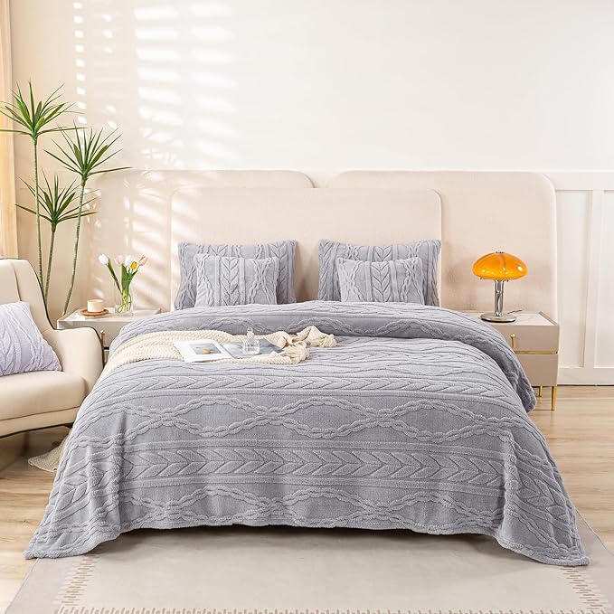 YUSOKI Twin XL Blanket Single Layer,Weight(3.1lb),370GMS-3D Stylish Design for Gift Home Decor (Light Grey,65"x90")
