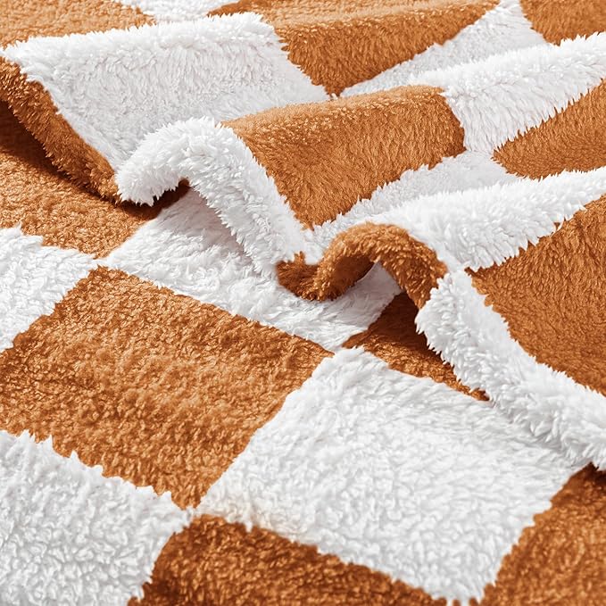 Exclusivo Mezcla Fleece Blanket Queen, Cozy Lightweight Fuzzy Checkered Blanket for Bed, Suitable for All Seasons, Coral Orange, 90" x 90"