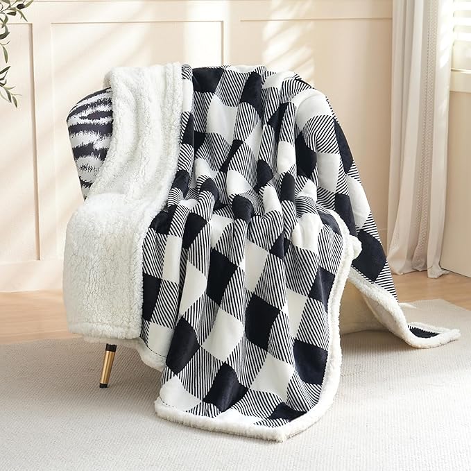 Sherpa Fleece Throw Blanket for Couch, Fluffy Plush Warm Fuzzy Blanket for Women and Men, Cozy Thick Soft Twin Blanket for Bed (Black, 60"*80")