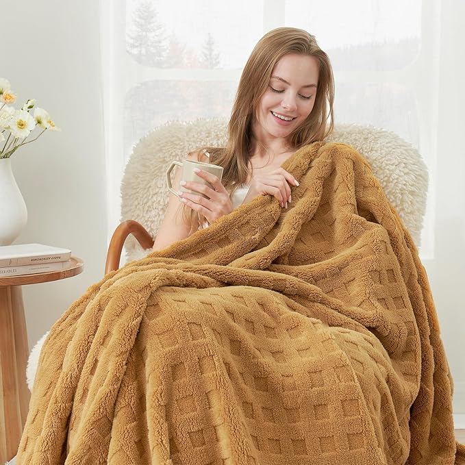Cozy Bliss Ultrasoft Waffle Throw Blanket, Fluffy Cute Plush Blanket for Couch, Bed, Modern Home Accent, Portable for Picnic or Outdoor, Brown, 50"x60"